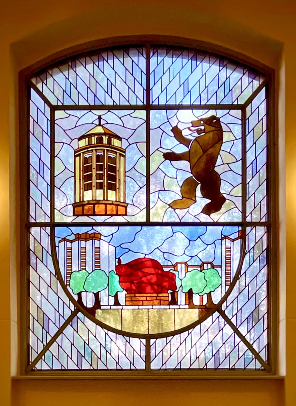 Bleiglasfenster mit Wappen Prenzlauer Berg