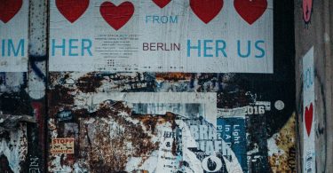 Berlin Style Plakate